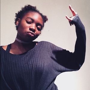 Meet your Posher, Kayla